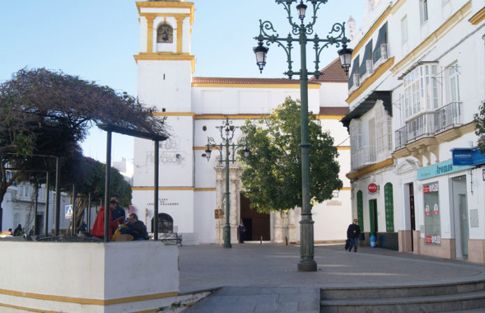 En plaza Jesús Nazareno se colocaba el conocido como Mercadito Lora